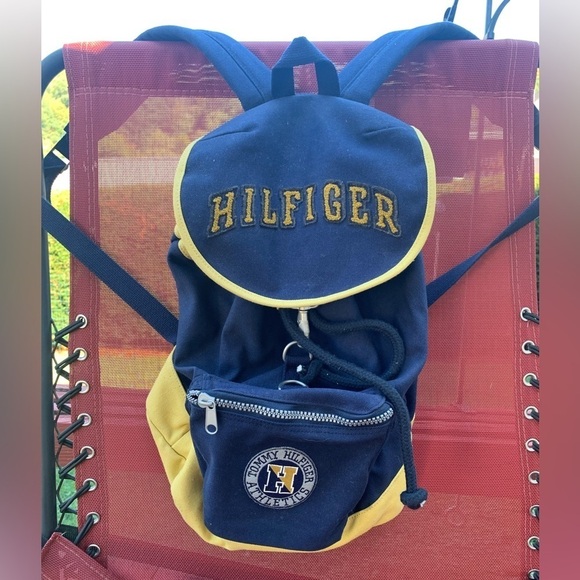 Tommy Hilfiger - drawstring opening - backpack - Picture 1 of 2